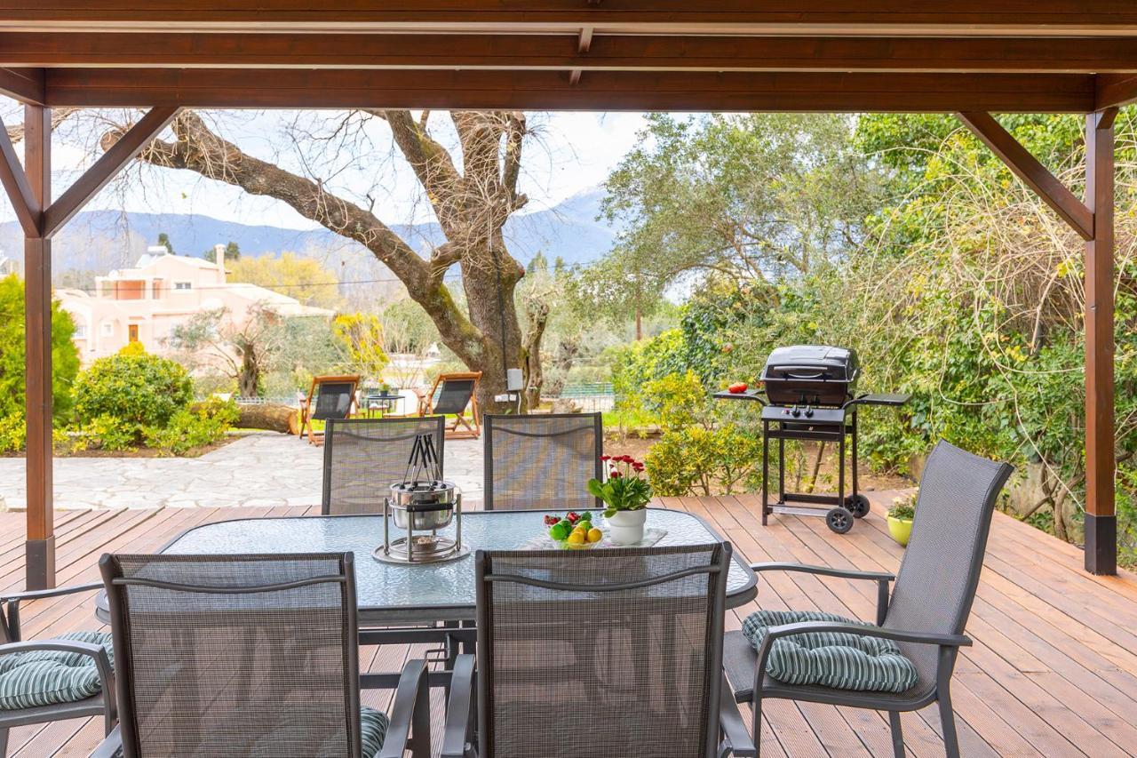Spyrelia Villa With Private Pool & Outdoor Hot Tub Dassia  Zewnętrze zdjęcie