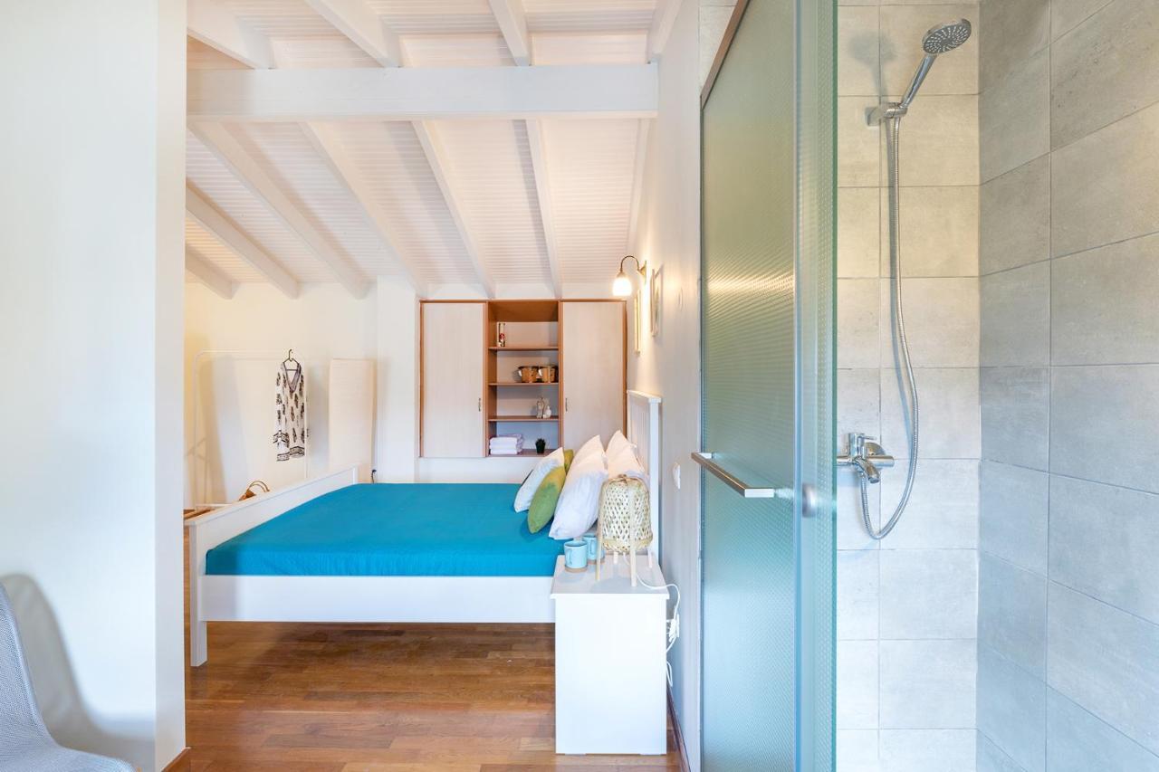 Spyrelia Villa With Private Pool & Outdoor Hot Tub Dassia  Zewnętrze zdjęcie